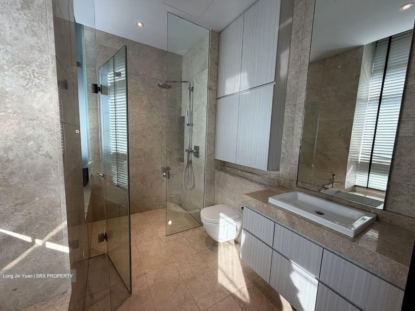 Nouvel 18 (D10), Condominium #563235051